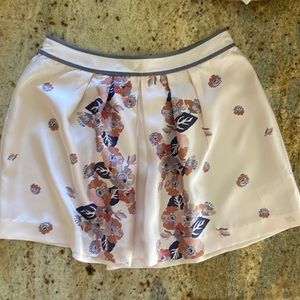 NWT Juicy Couture pink skirt size 4
